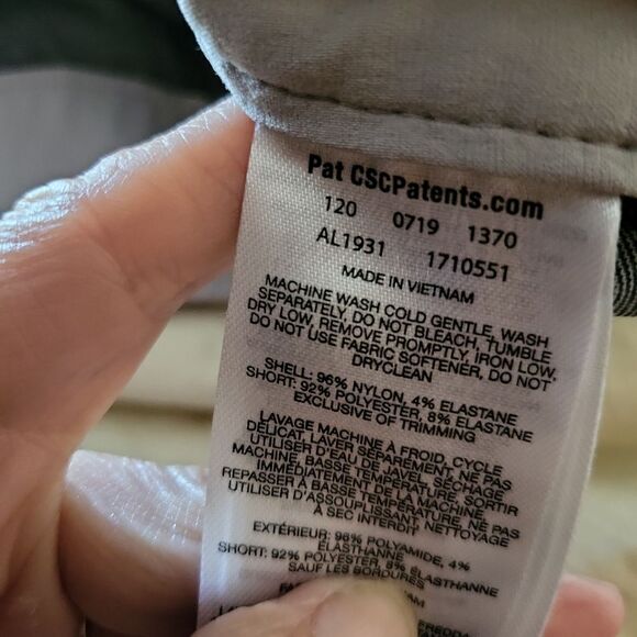 Columbia Sport skirt with shorts under - Picture 9 of 9